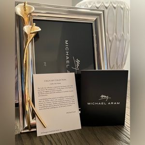 New-Never Used-Michael Aram Calla Lily Colllection Picture Frame.Size 5x7